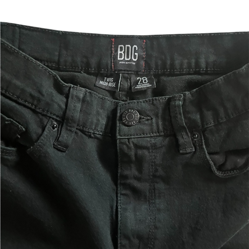 BDG Women’s “Twig” High Rise Distressed Skinny Black Jeans - Picture 4 of 8